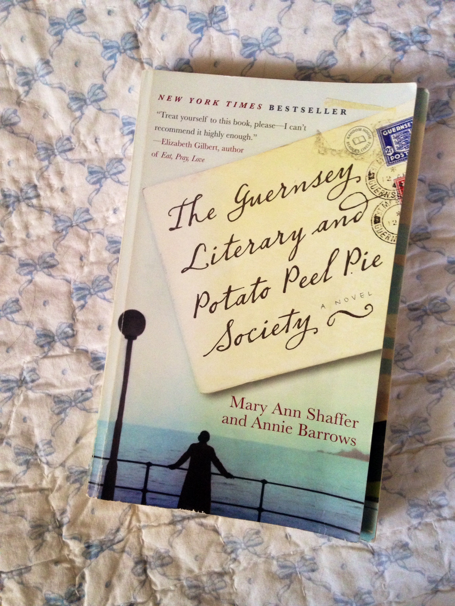 Book Review: The Guernsey Literary and Potato Peel Pie ...